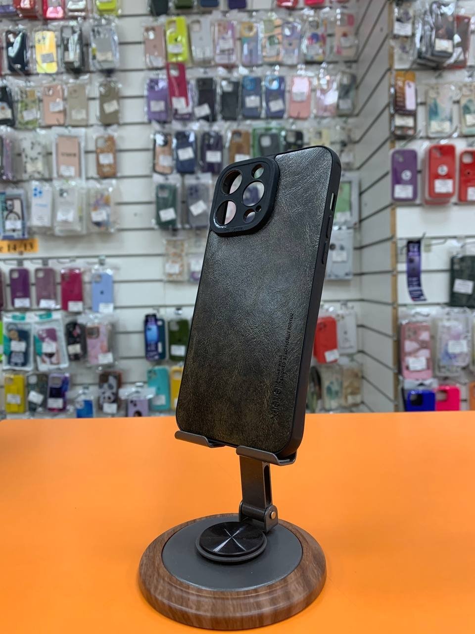 Чехол для iPhone 14 Pro Max «Кожа» - 2